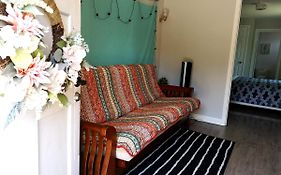 Pasadena Suite With Private Entrance